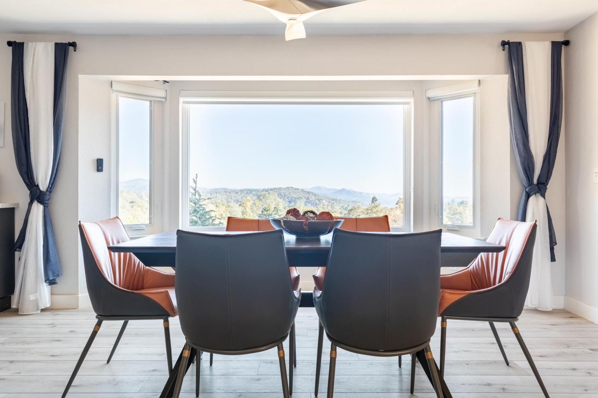 Rolling Oaks Ranch - 200 Acres Of Lakeside Beauty & Countryside Serenity Mariposa Esterno foto