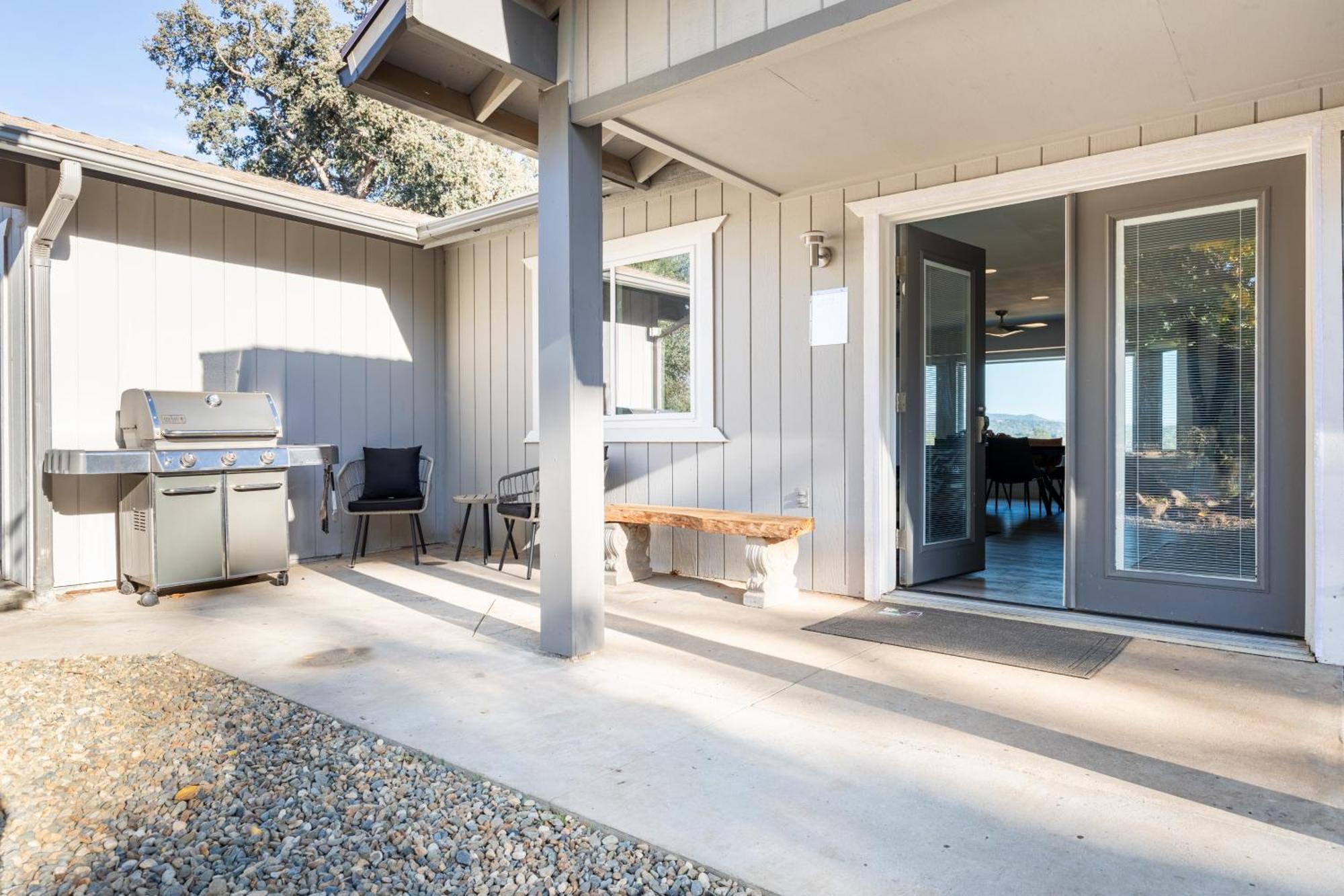 Rolling Oaks Ranch - 200 Acres Of Lakeside Beauty & Countryside Serenity Mariposa Esterno foto